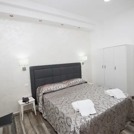 Garibaldi Square Bed & Breakfast Napoli