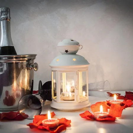 Garibaldi Square Νάπολη