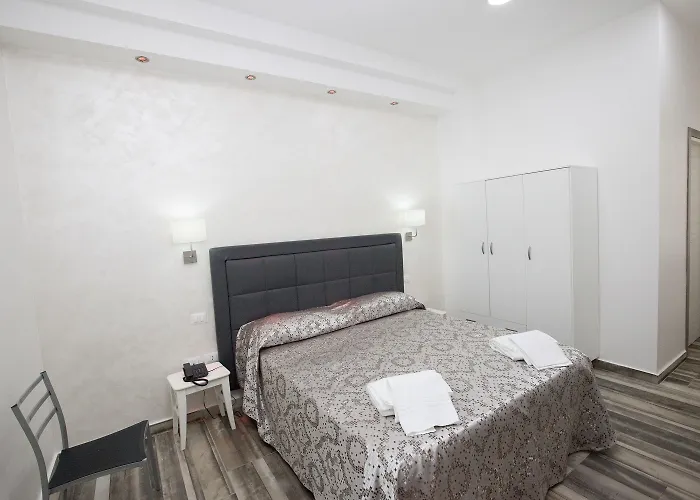 Bed & Breakfast Garibaldi Square 3*