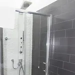 Garibaldi Square Неаполь